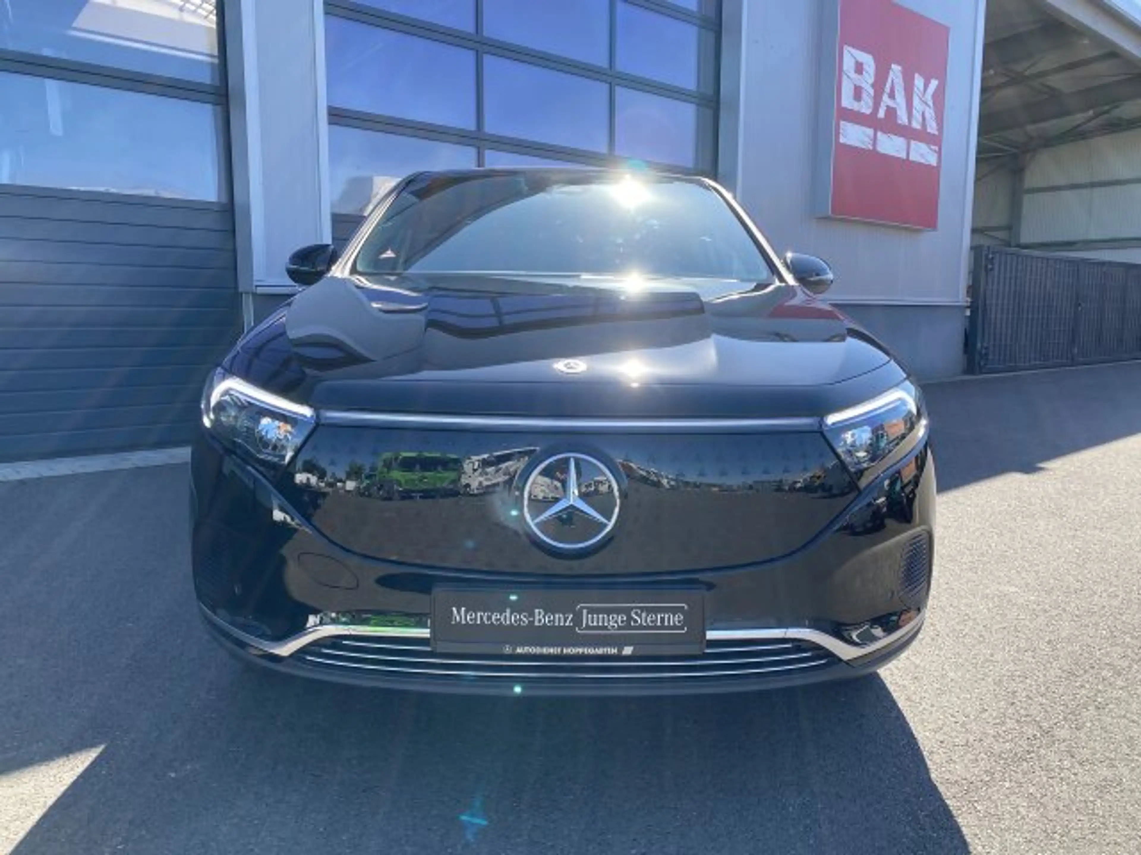 Mercedes-Benz EQA 250 EQA 250+ Progressive Adv. LED Distronic Kamera.. — photo 3