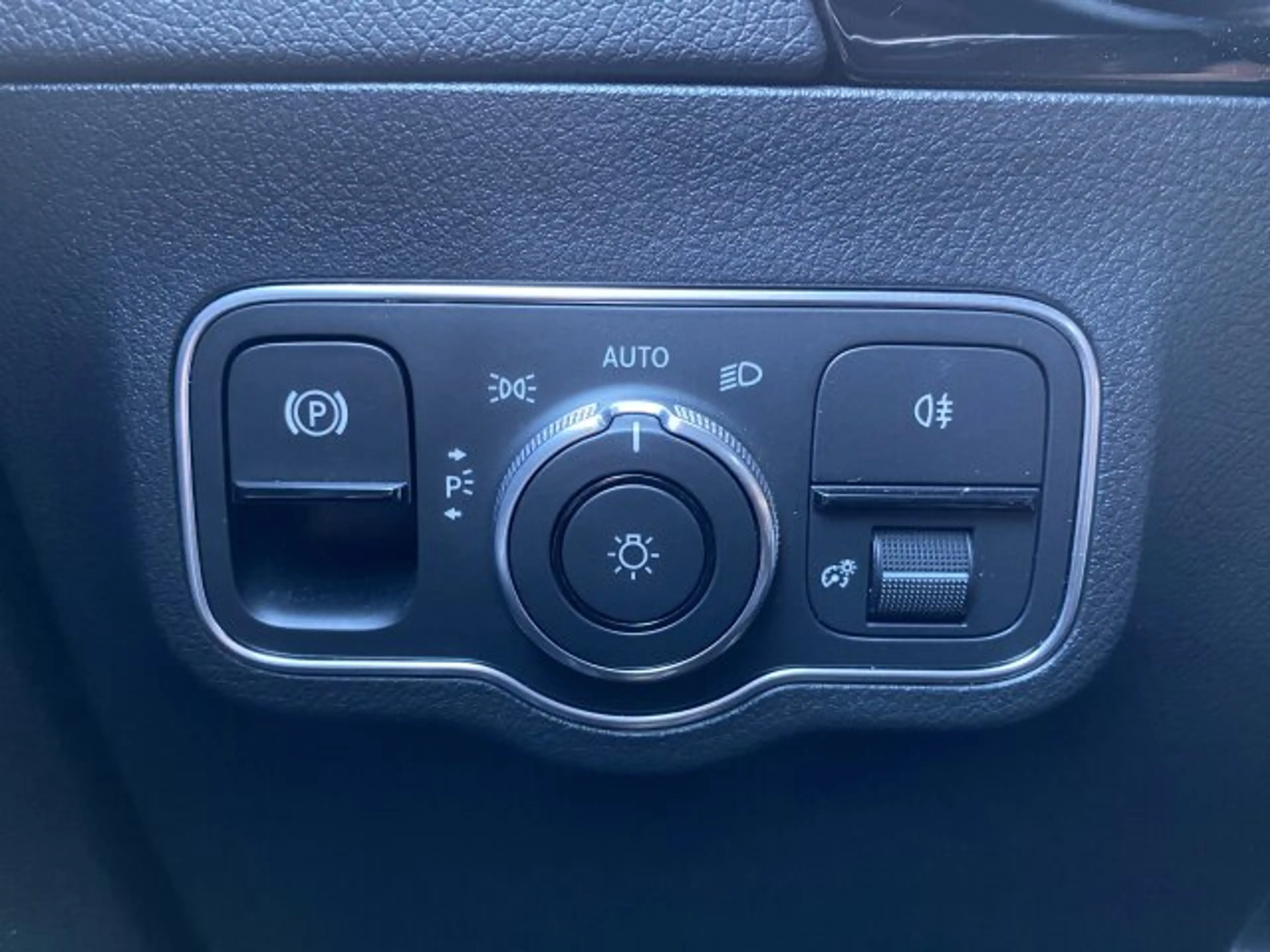 Mercedes-Benz EQA 250 EQA 250+ Progressive Adv. LED Distronic Kamera.. — photo 14