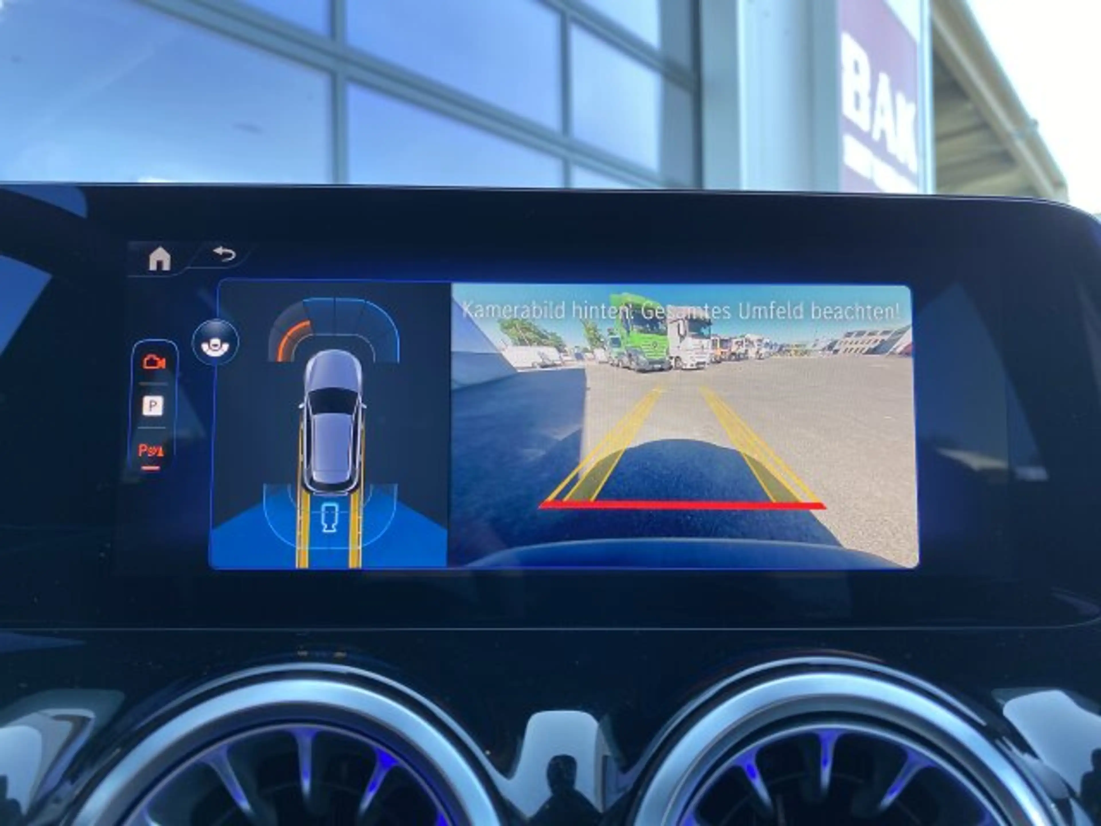 Mercedes-Benz EQA 250 EQA 250+ Progressive Adv. LED Distronic Kamera.. — photo 15