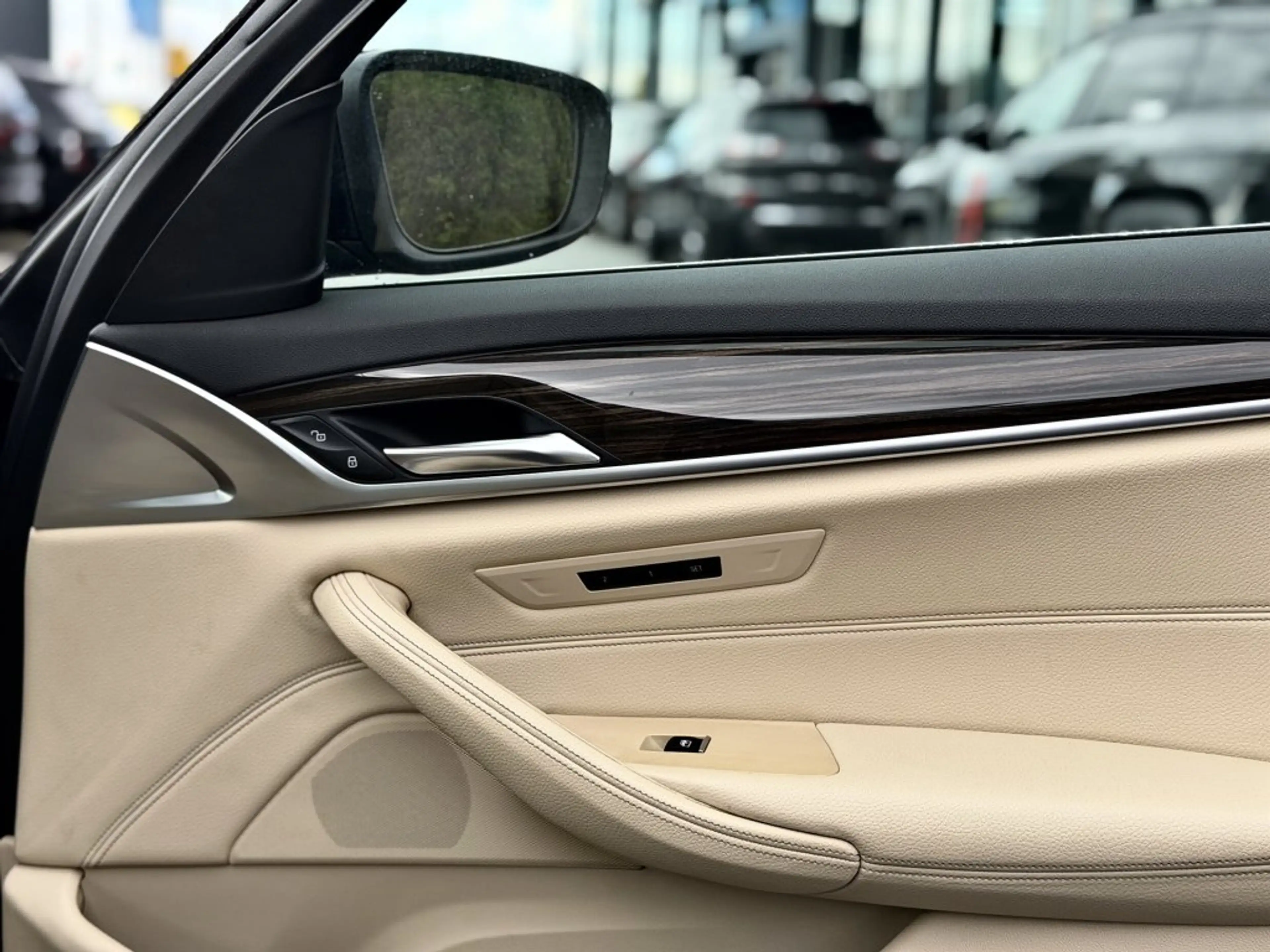 BMW 540 d xDrive — photo 13