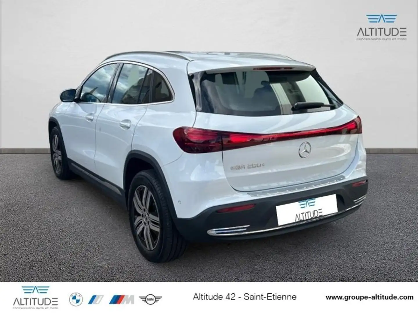 Mercedes-Benz EQA 250+ 190ch Progressive Line Noir - 2