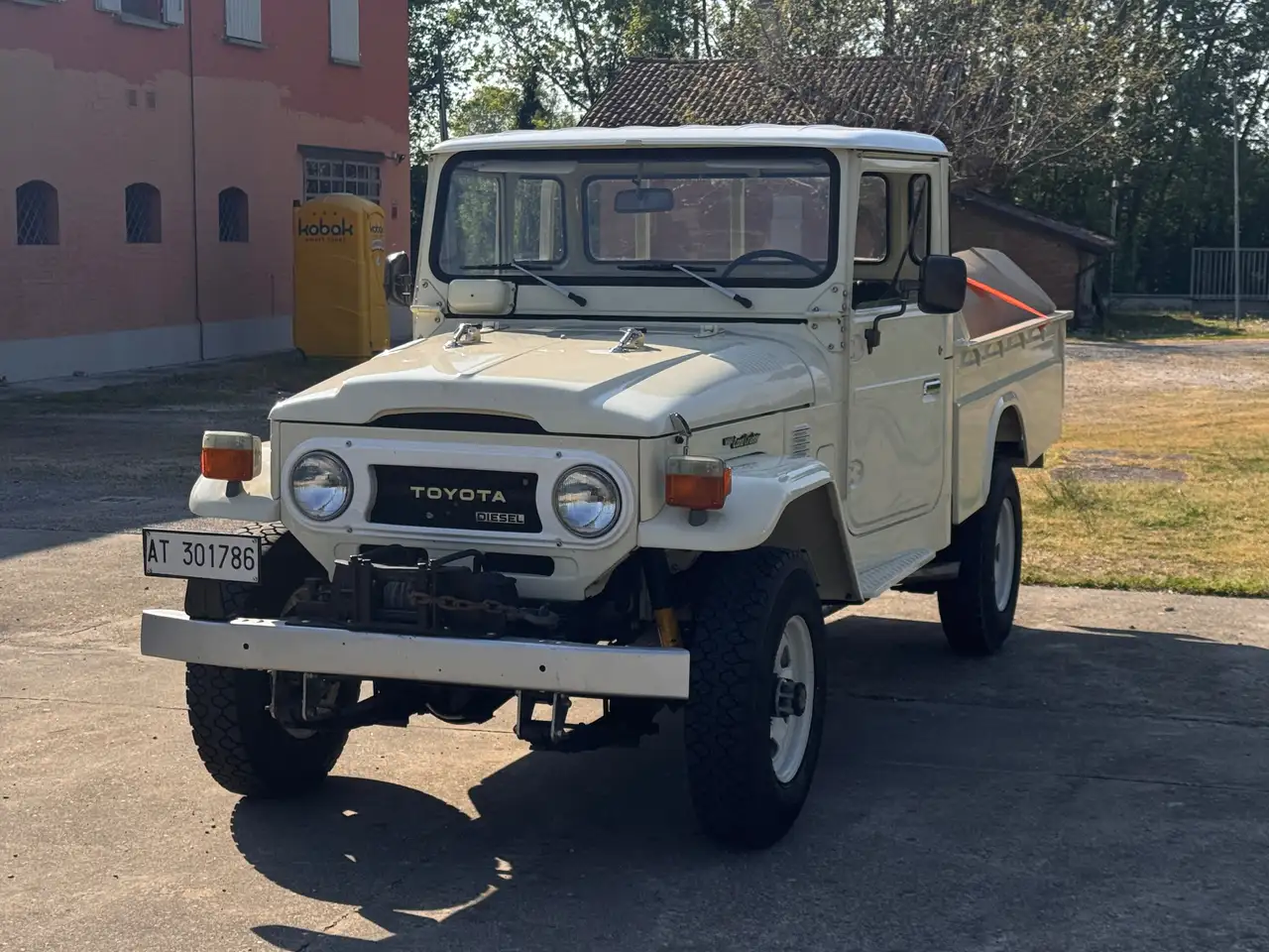Toyota Land Cruiser HJ45, foto 2