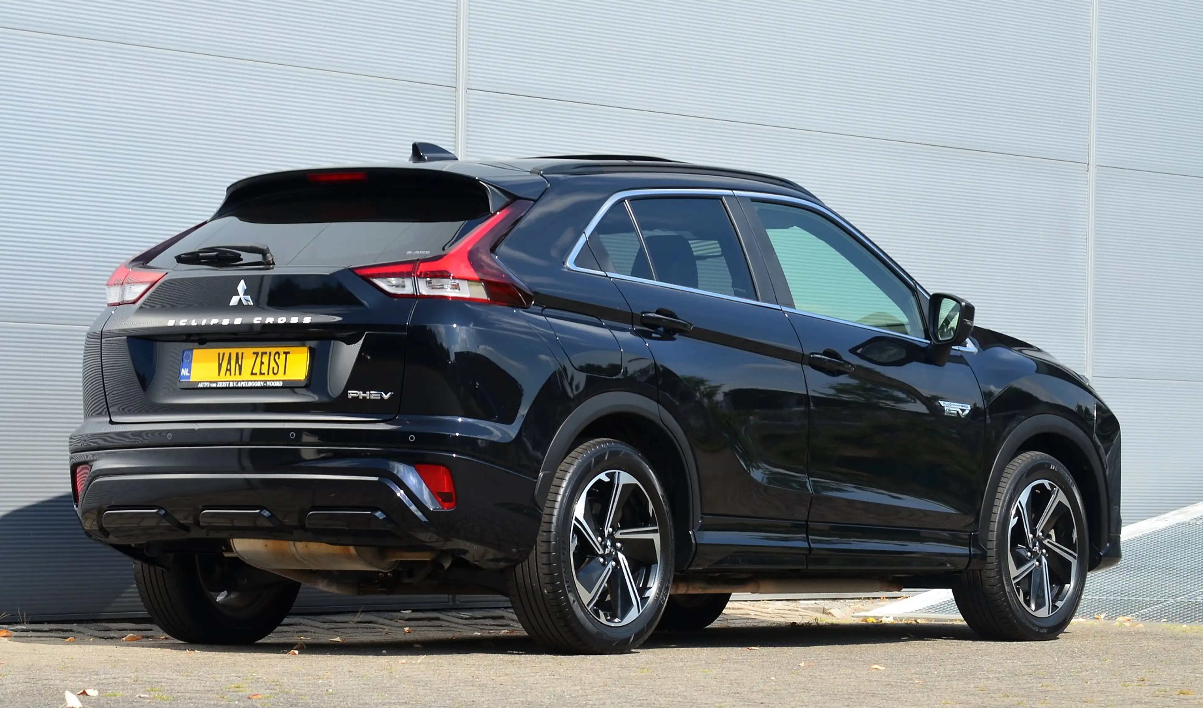 Mitsubishi Eclipse Cross PHEV 2.4 INSTYLE 4WD | PLUG IN HYBRID | V2H | SOH — photo 11