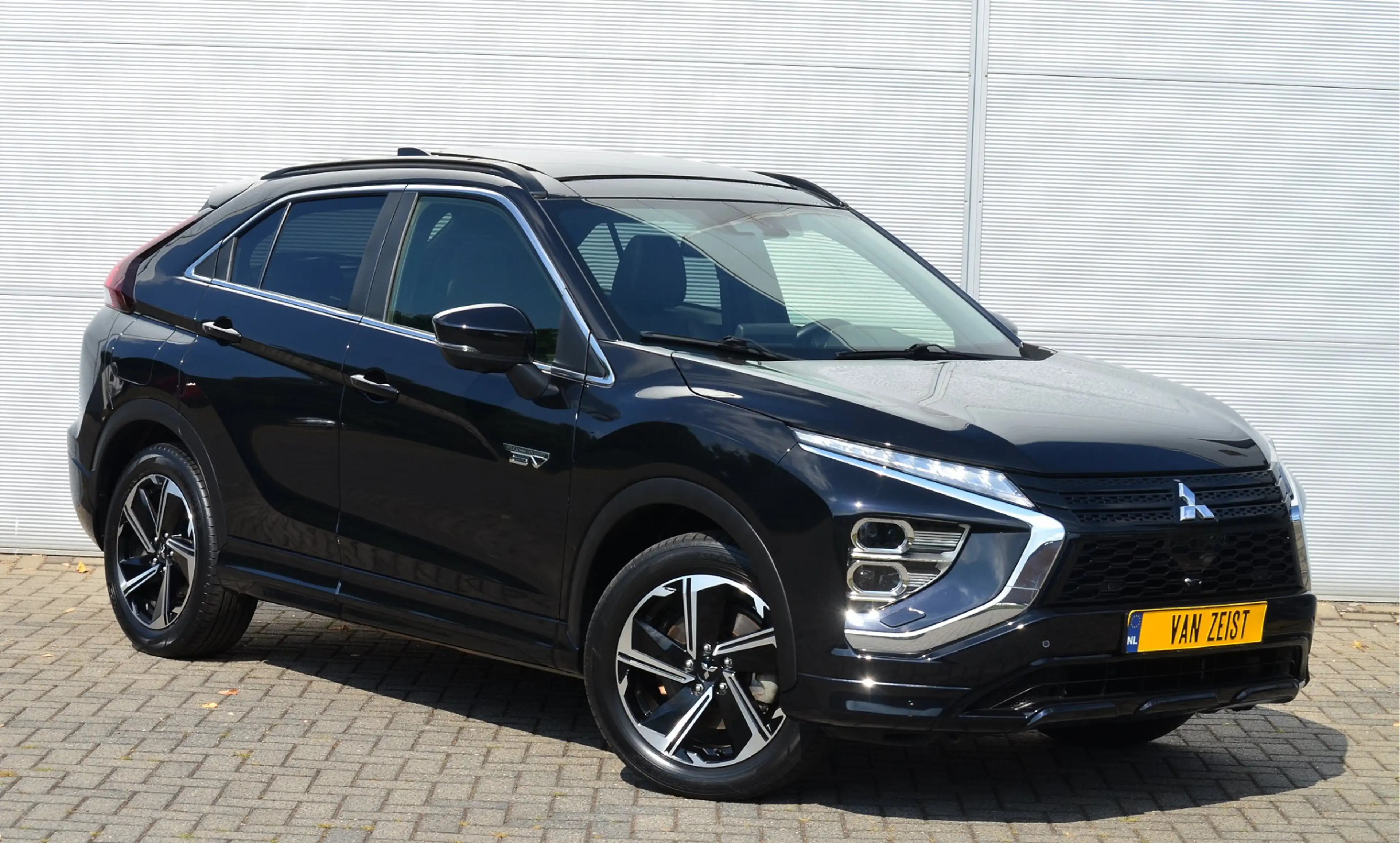 Mitsubishi Eclipse Cross PHEV 2.4 INSTYLE 4WD | PLUG IN HYBRID | V2H | SOH — photo 14