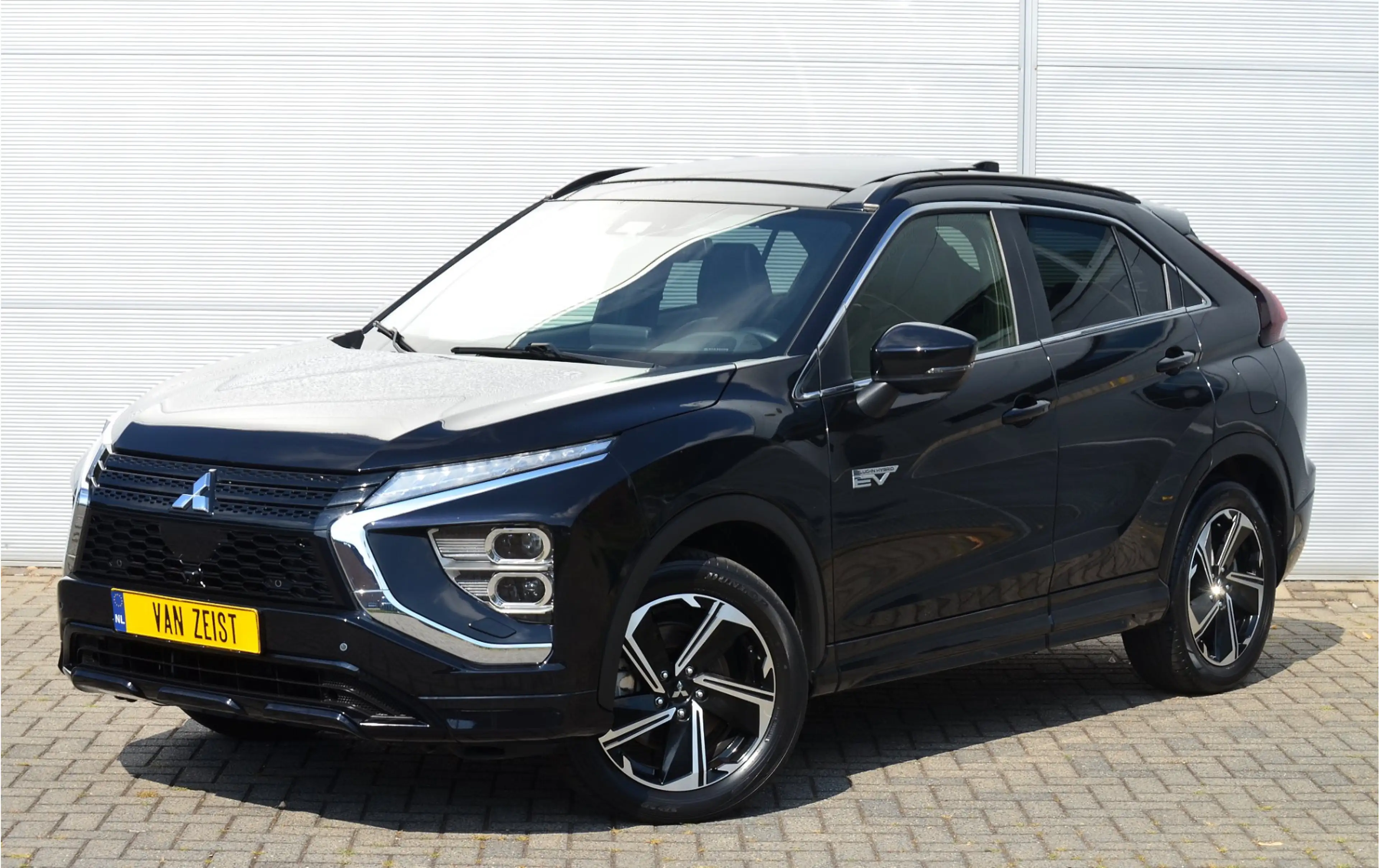Mitsubishi Eclipse Cross PHEV 2.4 INSTYLE 4WD | PLUG IN HYBRID | V2H | SOH — photo 5