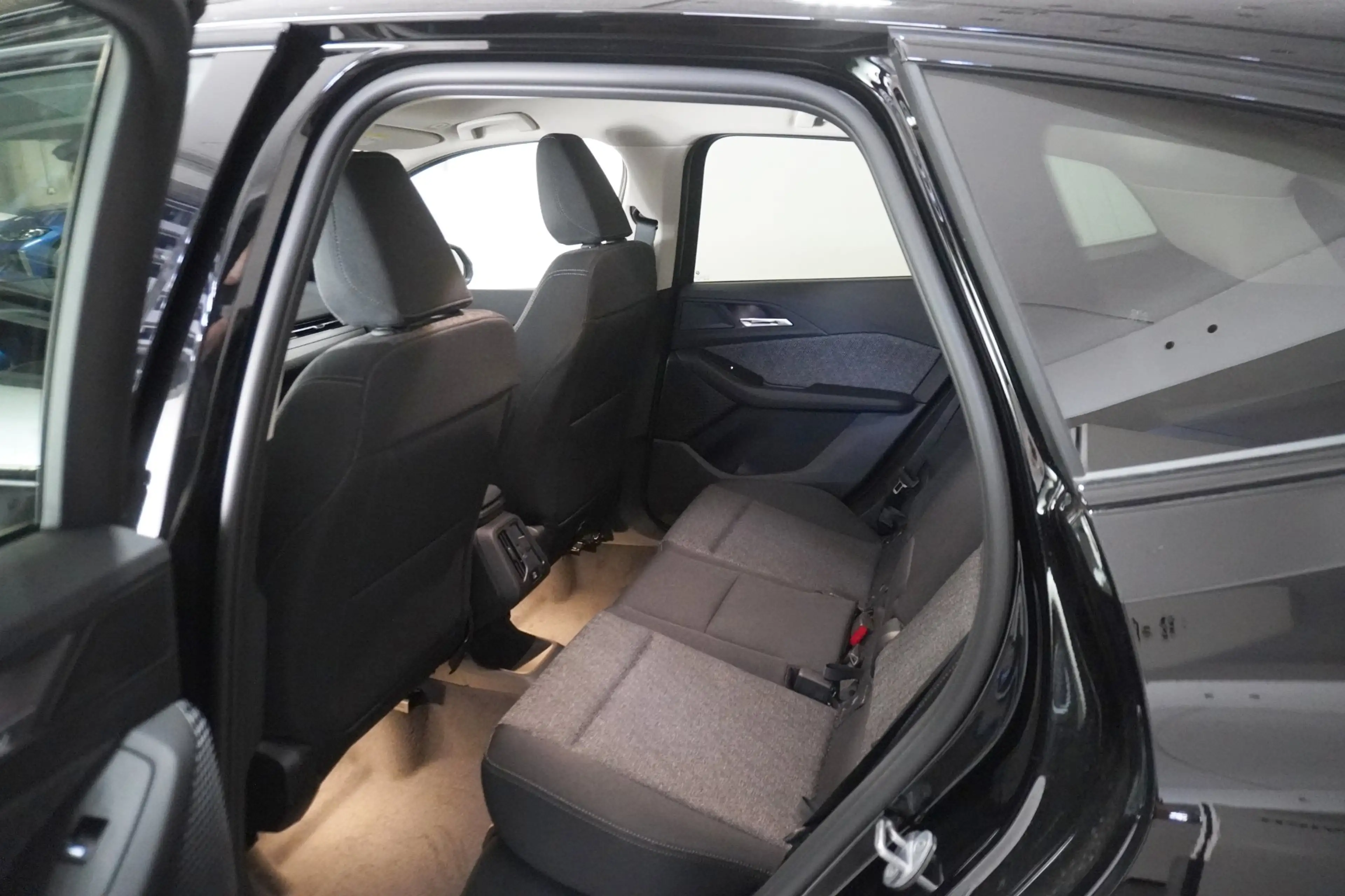 BMW 220 d — photo 9