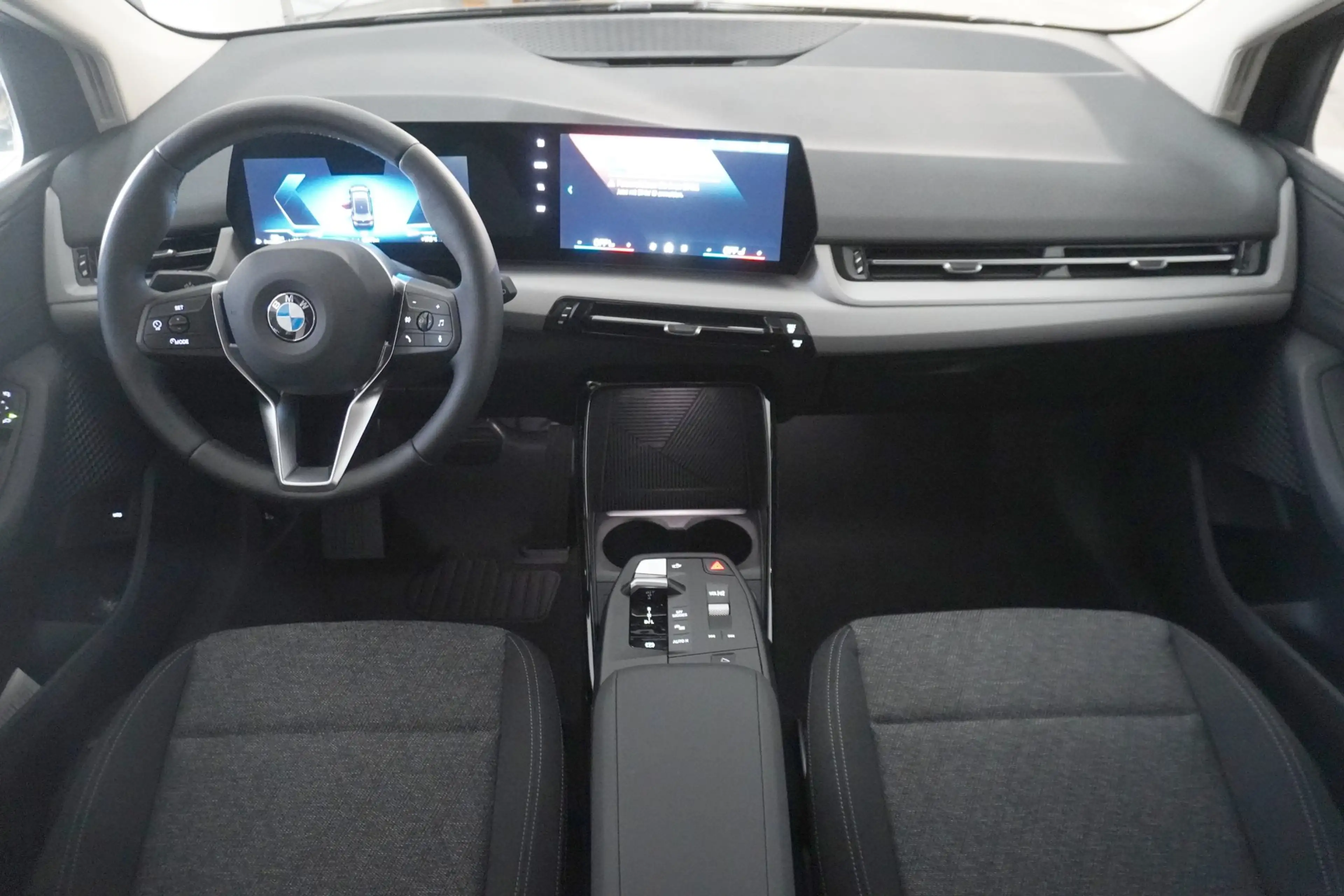 BMW 220 d — photo 12