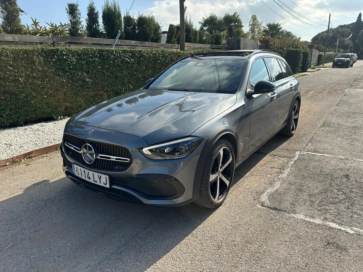 Mercedes-Benz C 220 Estate 220d 4Matic All Terrain 9G-Tronic - 2