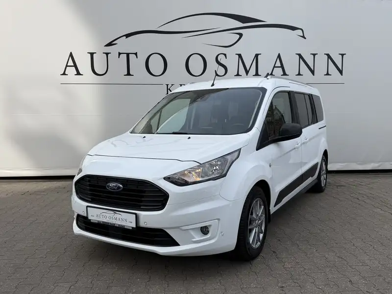 FORD Tourneo