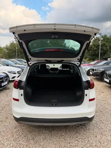 Hyundai Tucson view 13