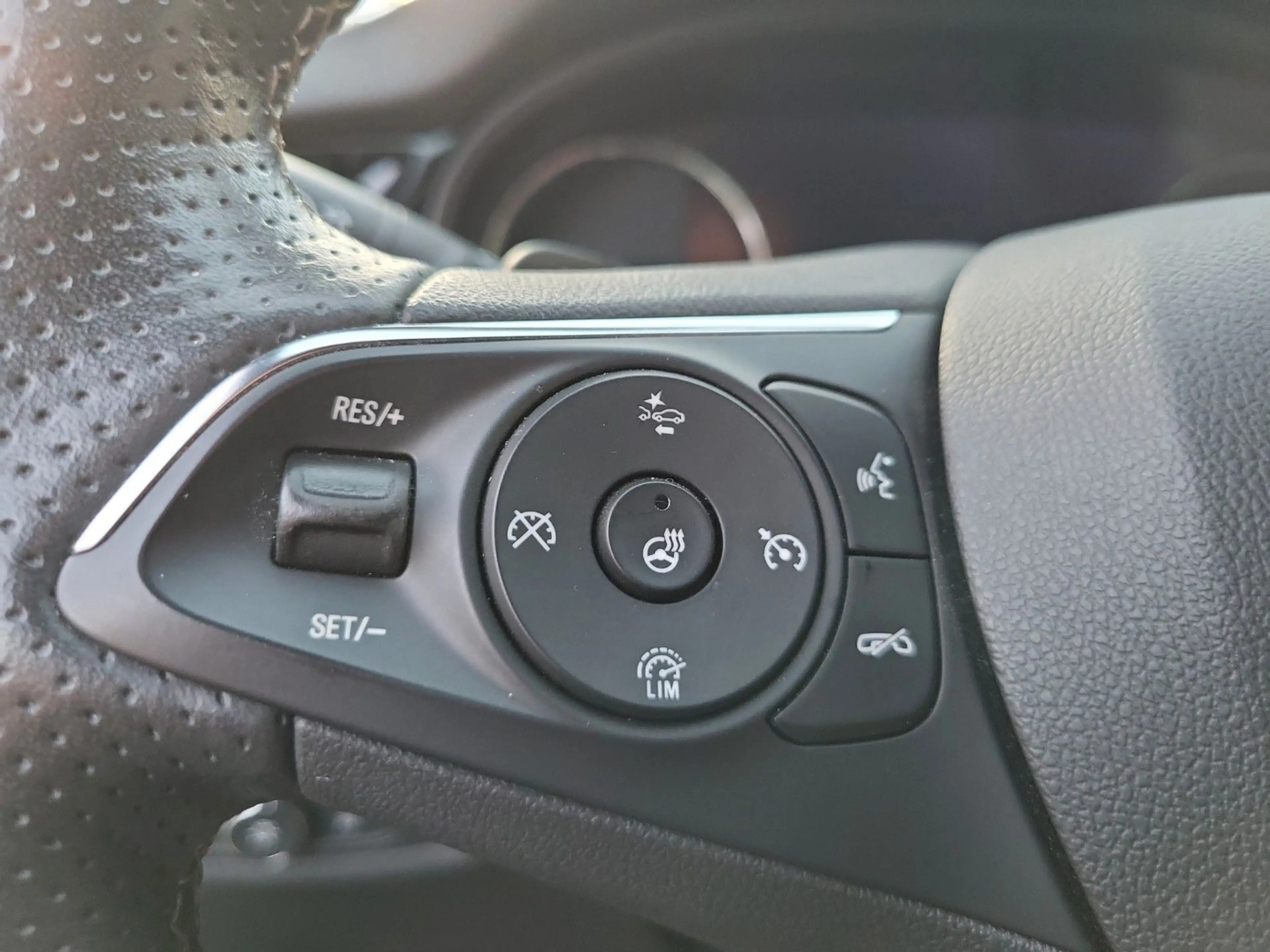 Opel Insignia B ST Premium "Ultimate" 1-Hand/Voll-LED — photo 13