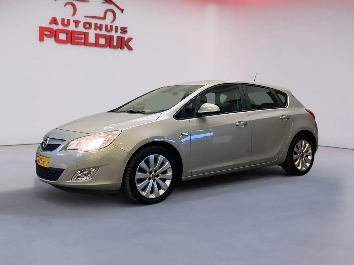 Opel Astra 1.6 Edition AUTOMAAT PDC AIRCO CRUISE Grijs - 1