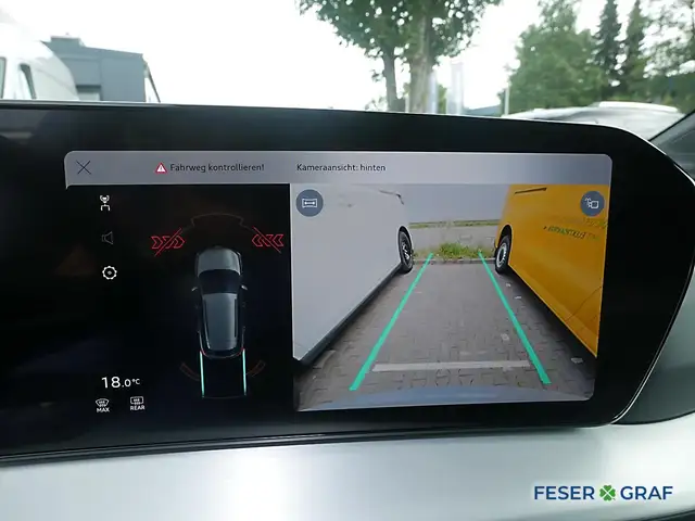 Audi Q4 E-Tron view 8