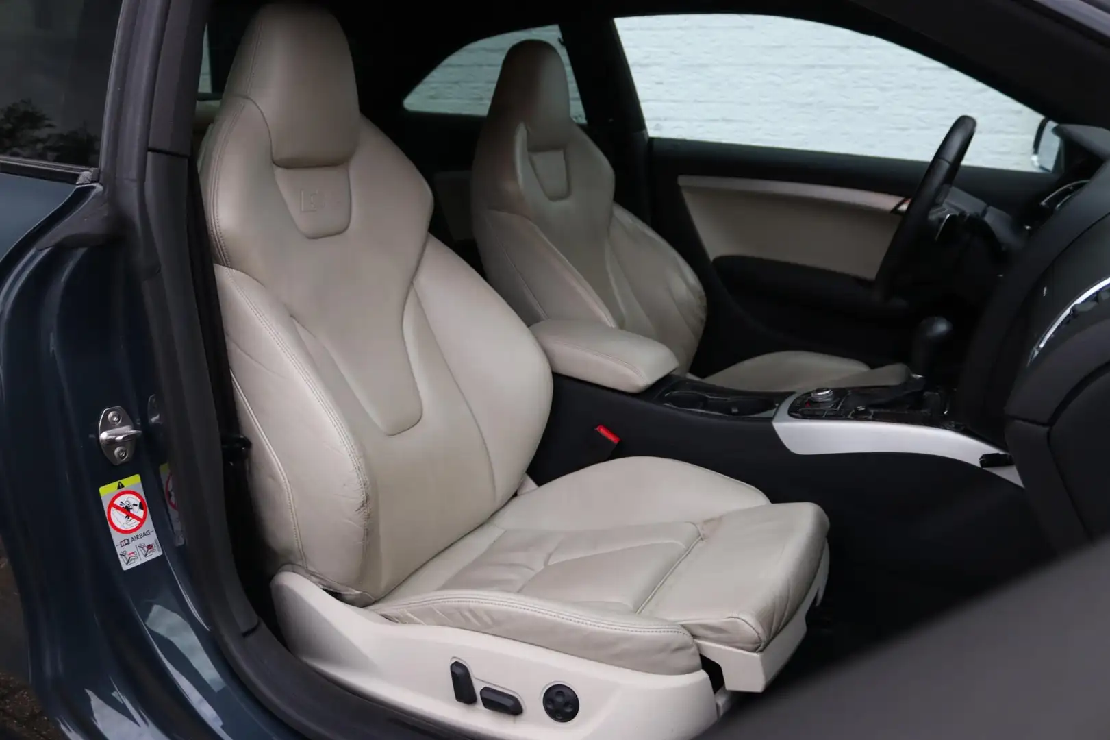 Audi S5 Coupé 4.2 FSI Quattro YOUNGTIMER B&O EISENMANN LED Grijs - 2