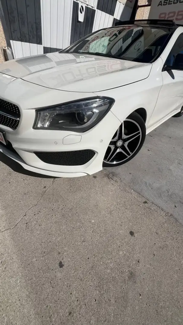 Mercedes-Benz CLA 45 AMG 200CDI PACK 150CV Wit - 2