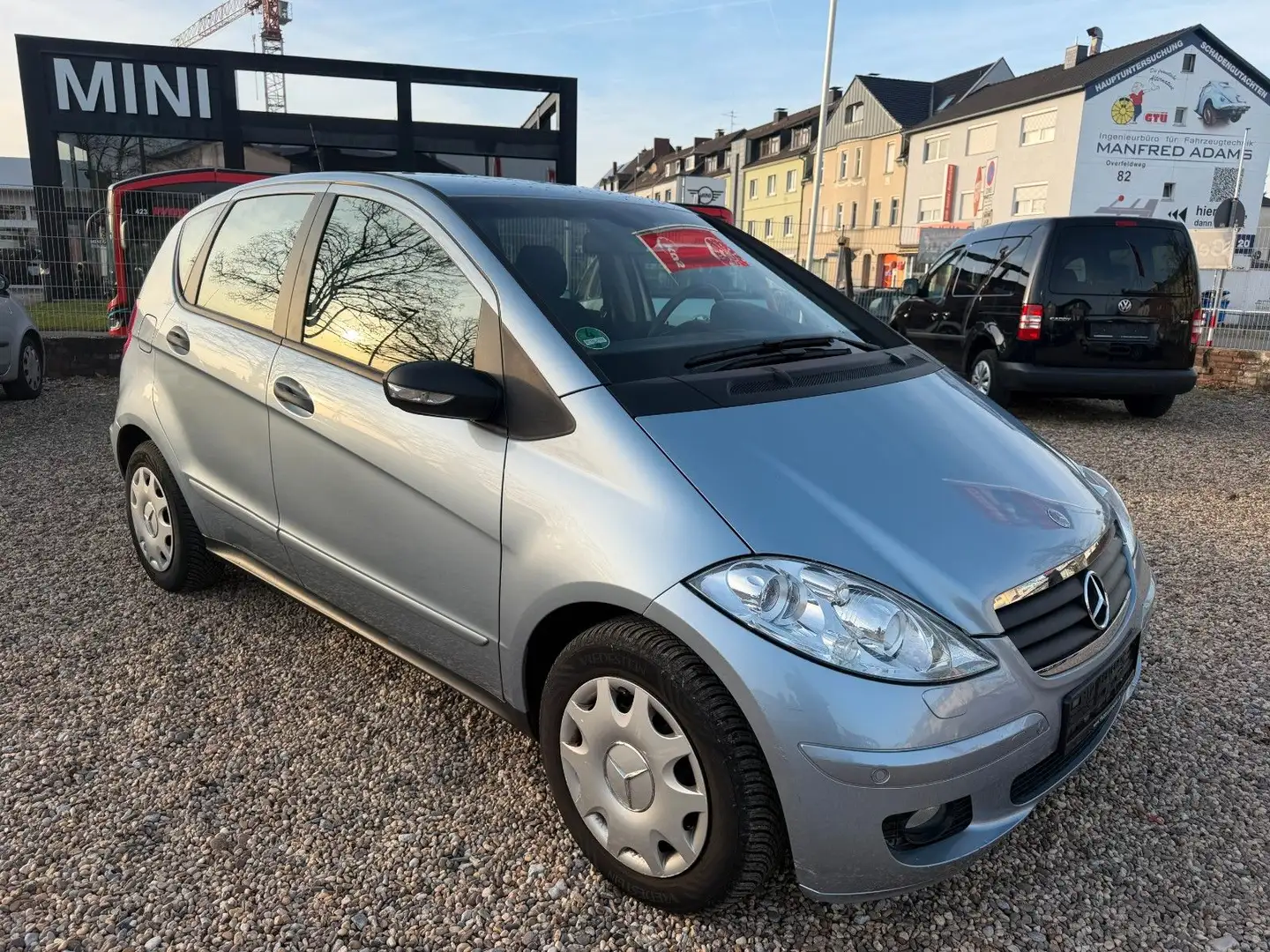 Mercedes-Benz A 170 CLASSIC Automatik PDC/ Sitzheizung Blau - 1