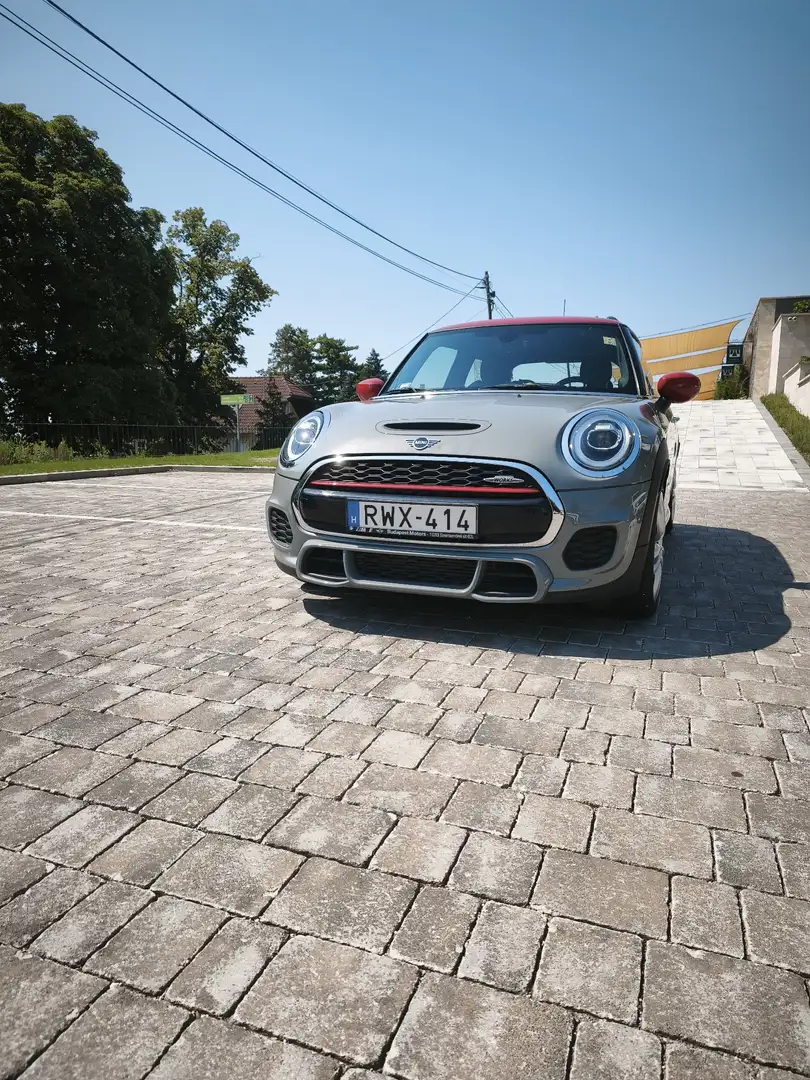 MINI John Cooper Works 2.0, manuális váltóval Beige - 2