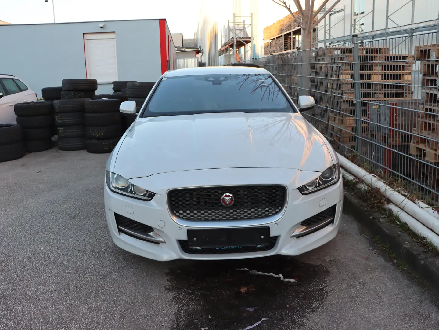 Jaguar XF 20d R-Sport Aut. | MOTOR DEFEKT | - 2