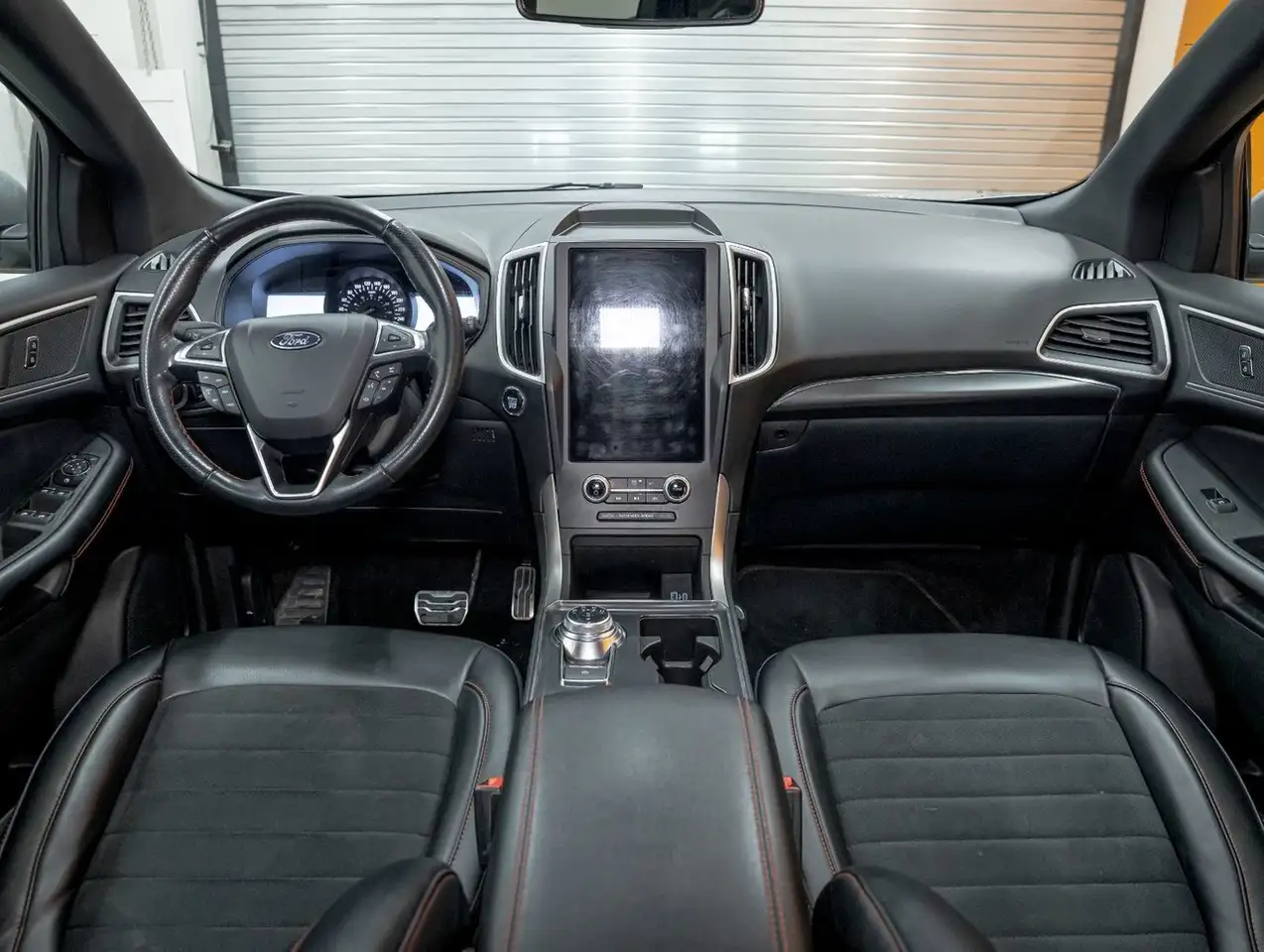 Ford Edge снимка Ford Edge