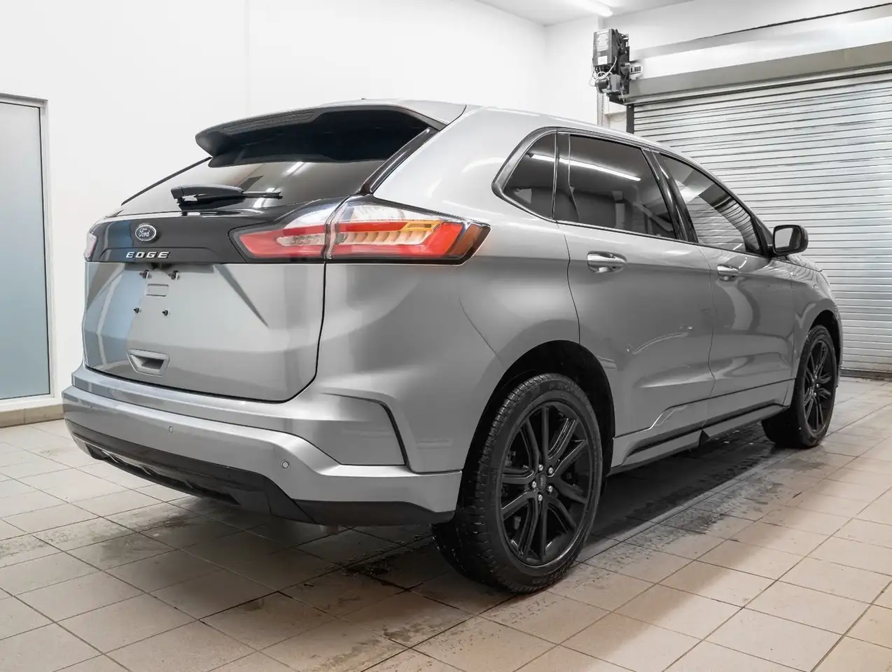 Ford Edge снимка Ford Edge
