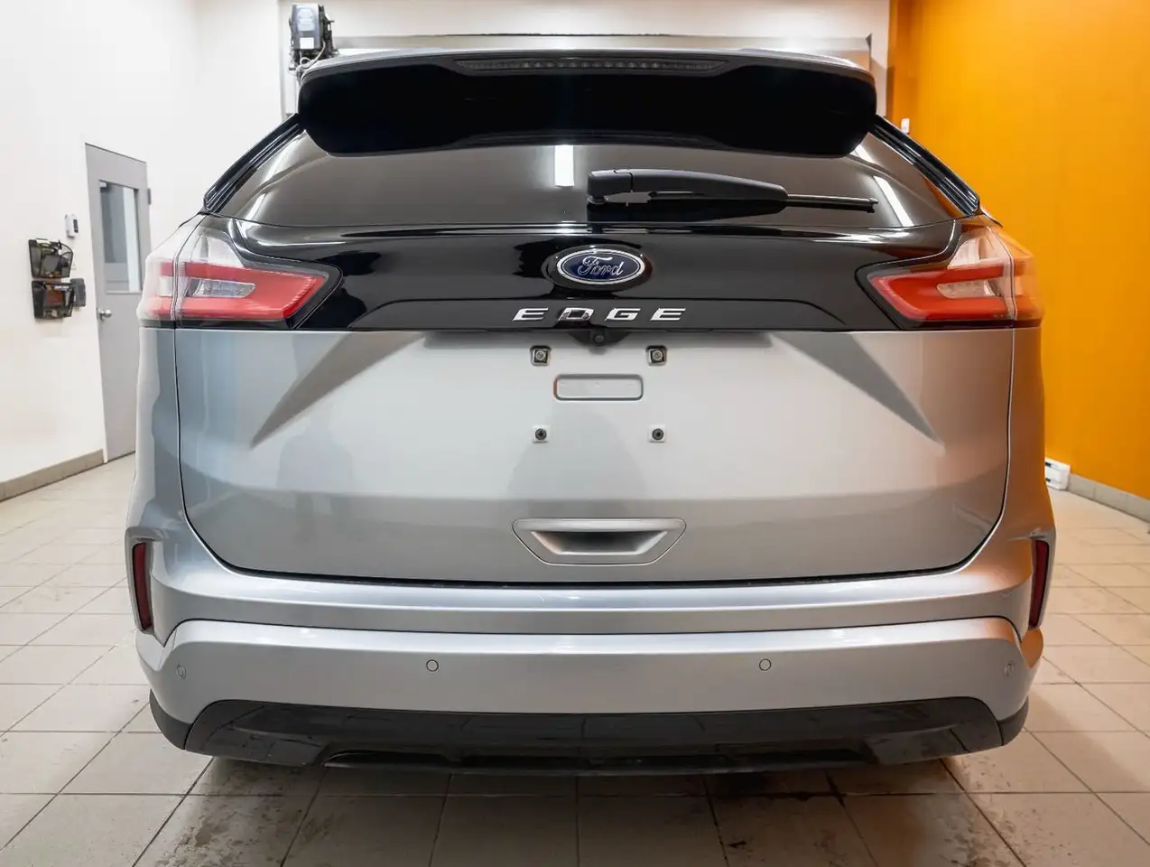 Ford Edge снимка Ford Edge