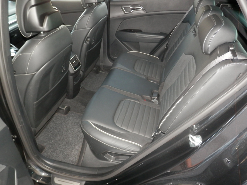 Kia Sportage 1,6 TGDI 48V GT-Line AWD DCT — photo 11
