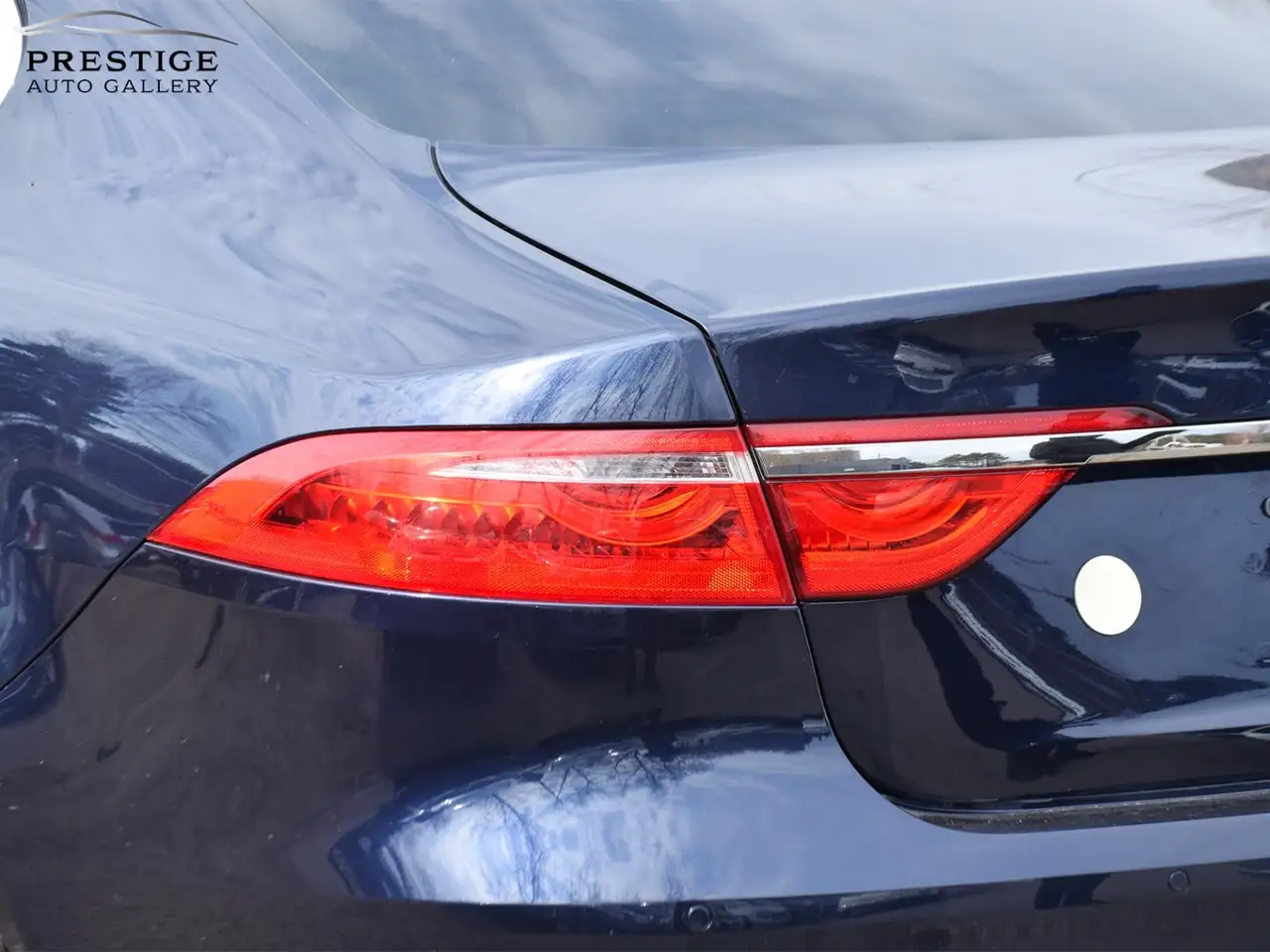 Jaguar XF снимка Jaguar XF