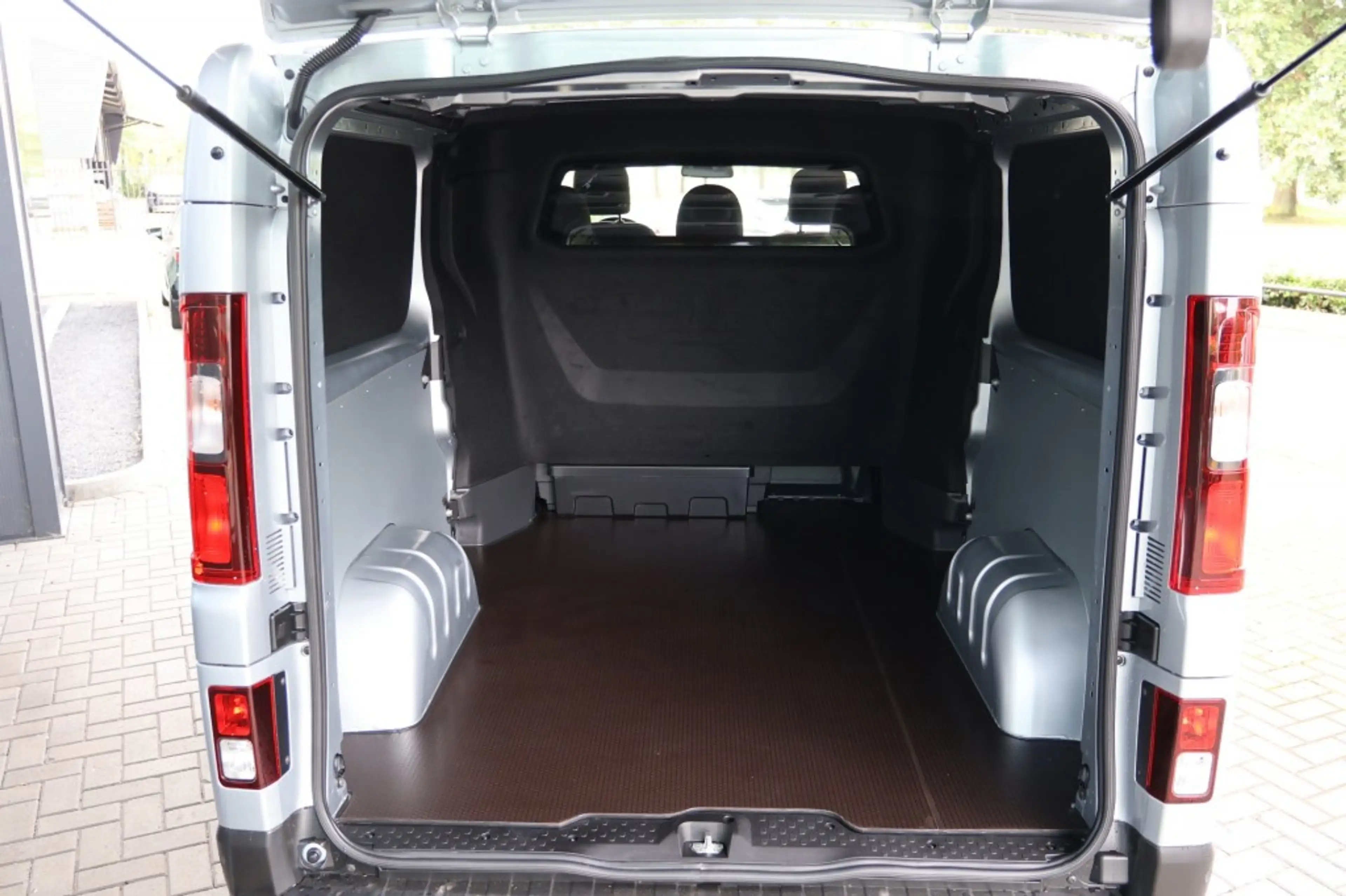 Renault Trafic 2.0 BLUE L2 *DC*CARPLAY*AIRCO*LED* — photo 13