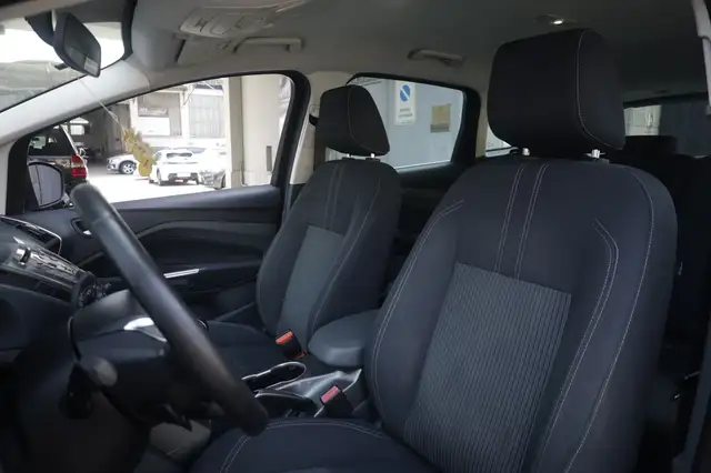 Ford C-Max view 16
