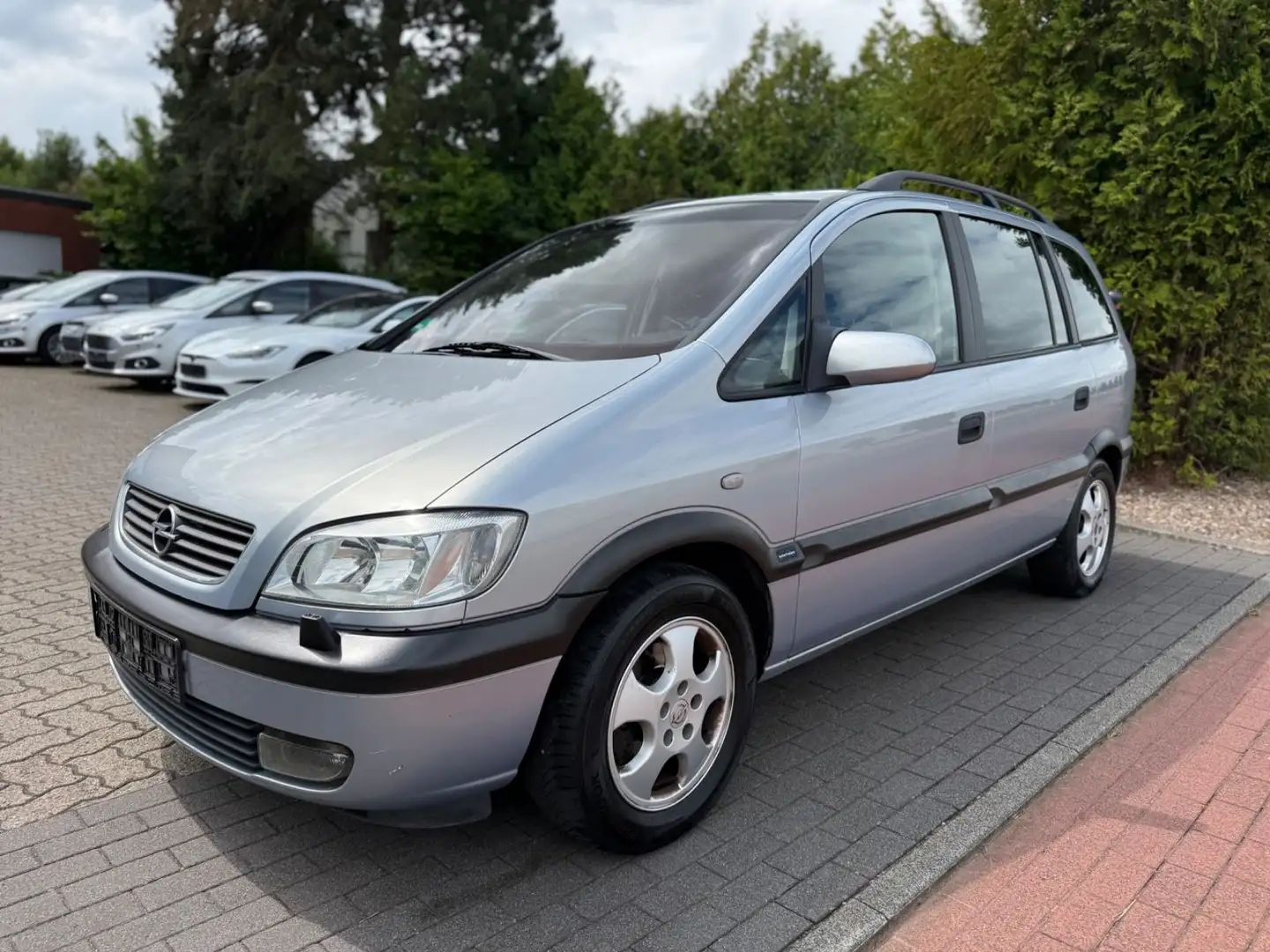 Opel Zafira 1.8 16V Edition 2000*7Sitz*AHK*Klima Argent - 2