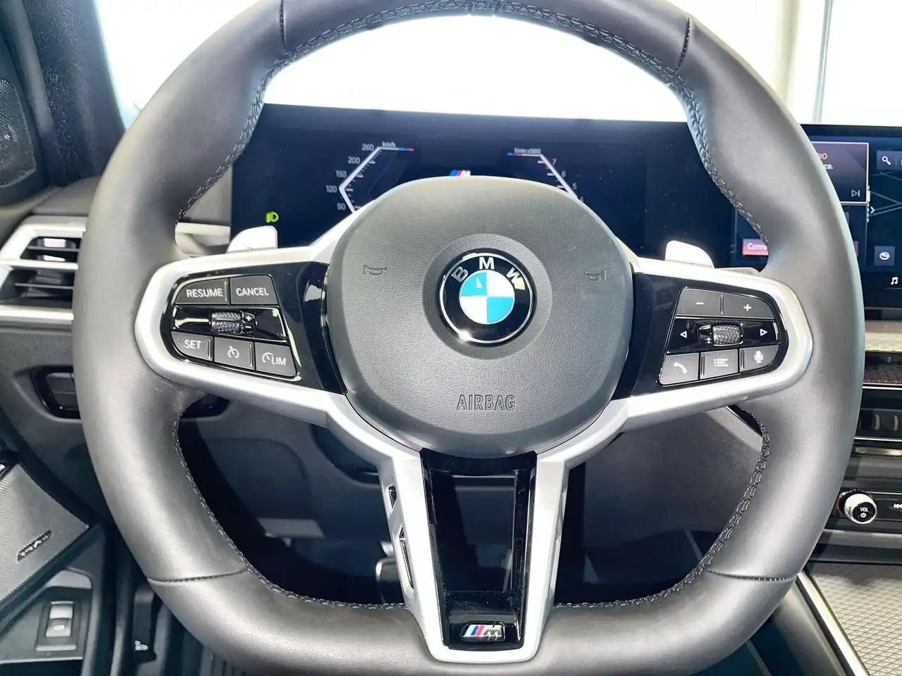 BMW 3 Series снимка BMW 3 Series