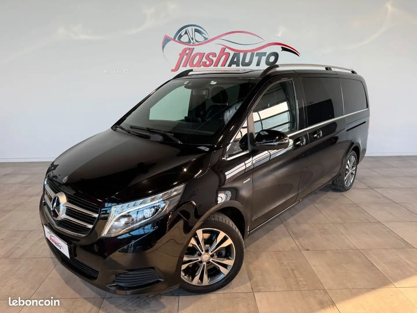 Mercedes-Benz V MERCEDES V250 2.2 CDi 7G-TRONIC BlueTEC 190cv AVANTGARDE-BVA-2017 Noir - 1
