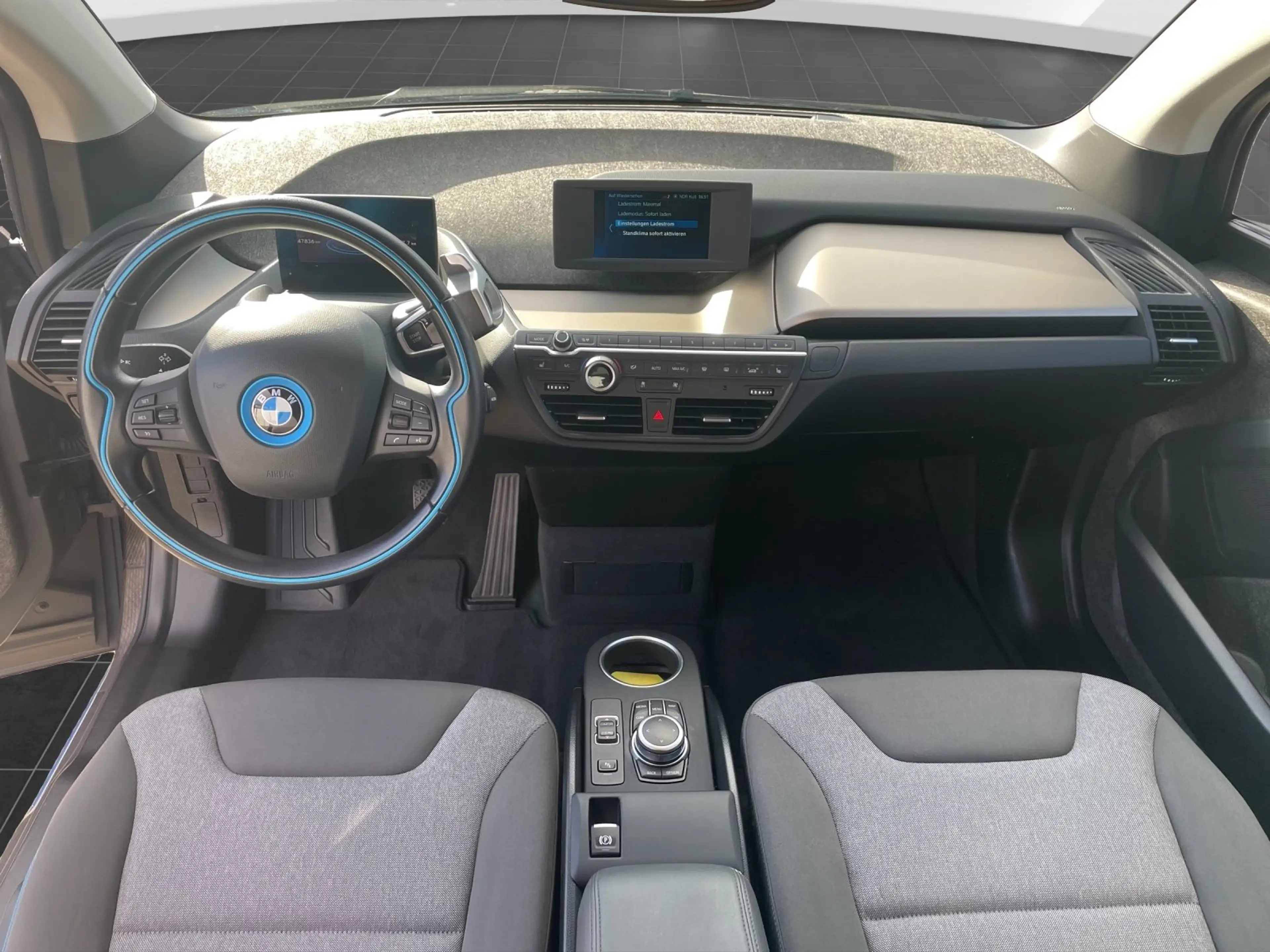 BMW i3 120Ah | Kamera | Parkassist. | DAB etc. — photo 8