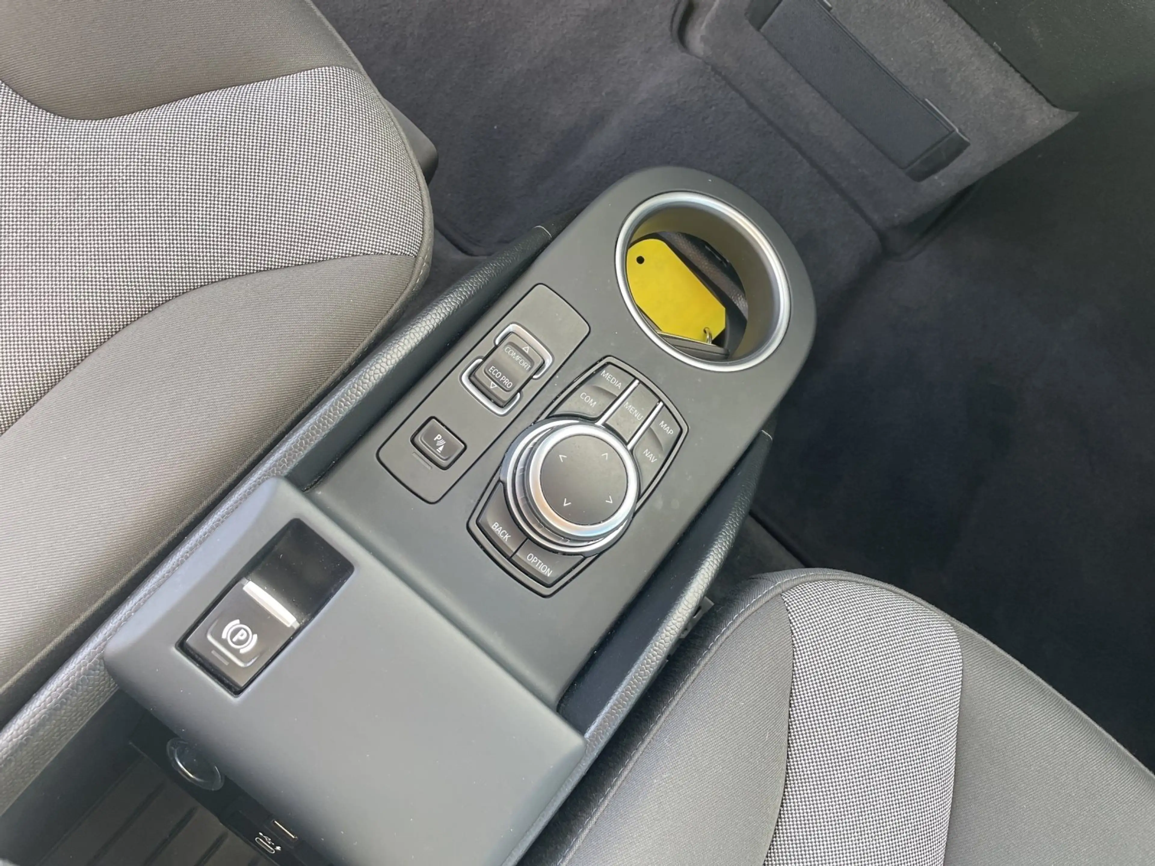 BMW i3 120Ah | Kamera | Parkassist. | DAB etc. — photo 11