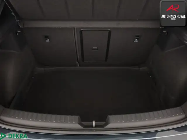 CUPRA Leon view 24