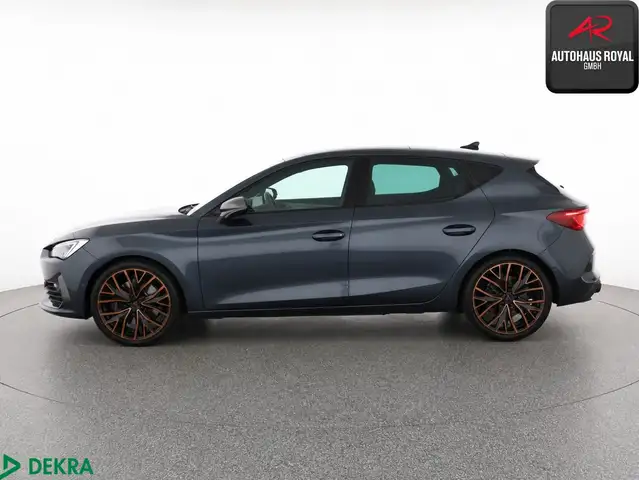 CUPRA Leon view 2