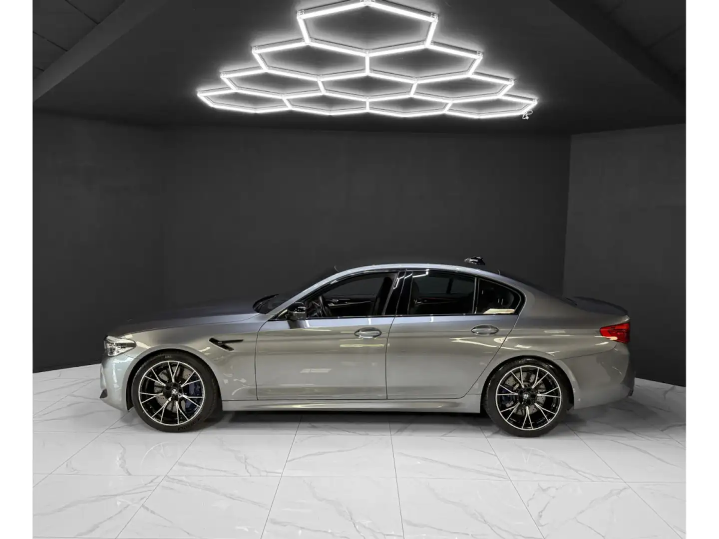 BMW M5 COMPETITION Gris - 2