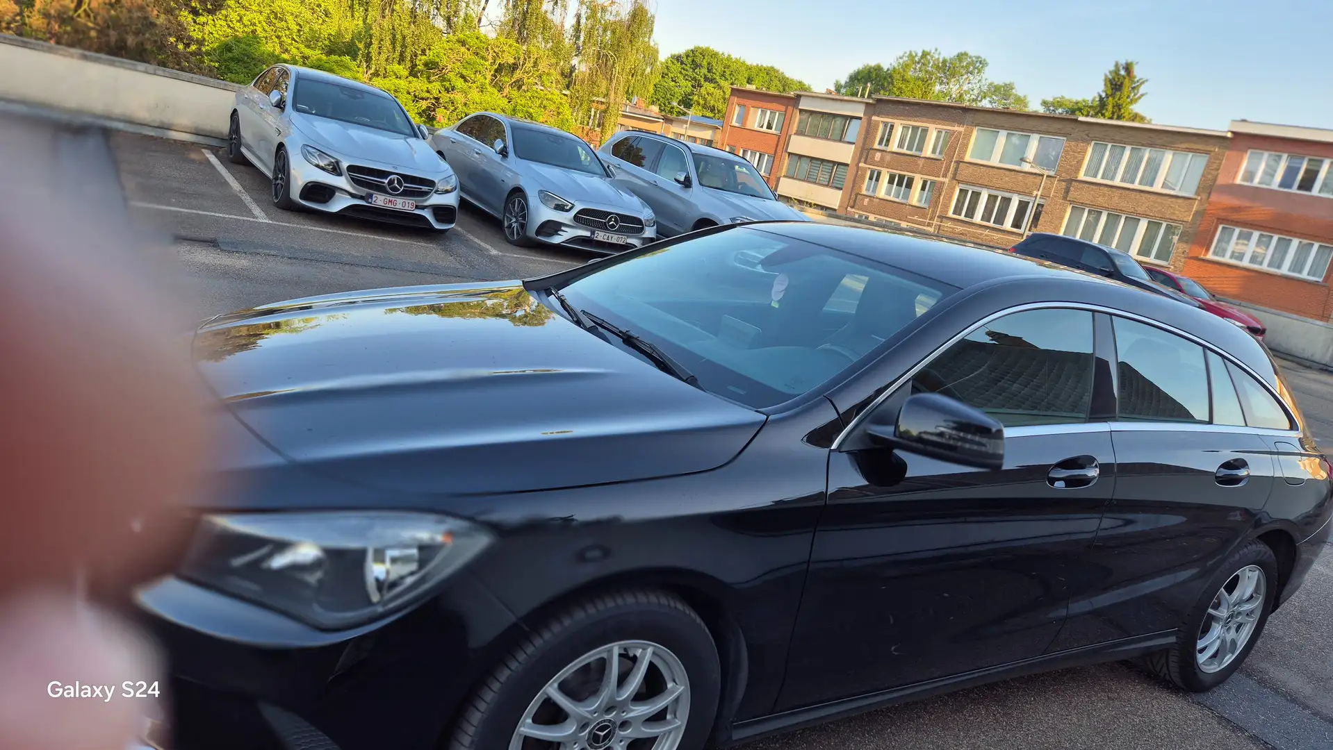 Mercedes-Benz 200 CLA 200D AUTOMATIQUE Noir - 2