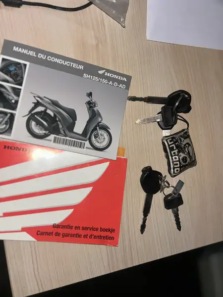Honda SH 125 - foto 8