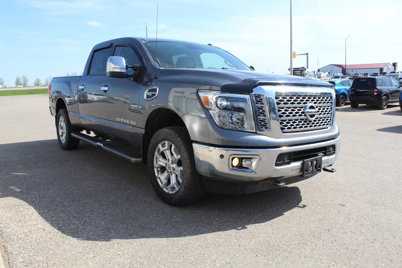 Nissan Titan XD снимка Nissan Titan XD