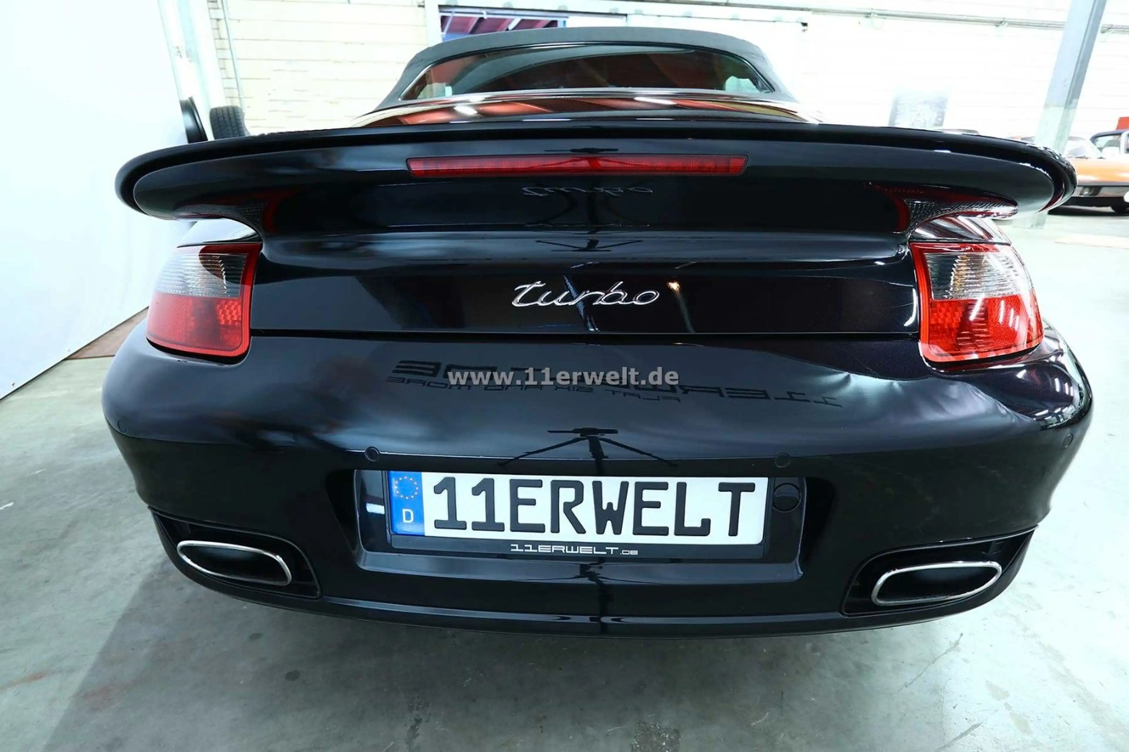 Porsche 997 Turbo — photo 10