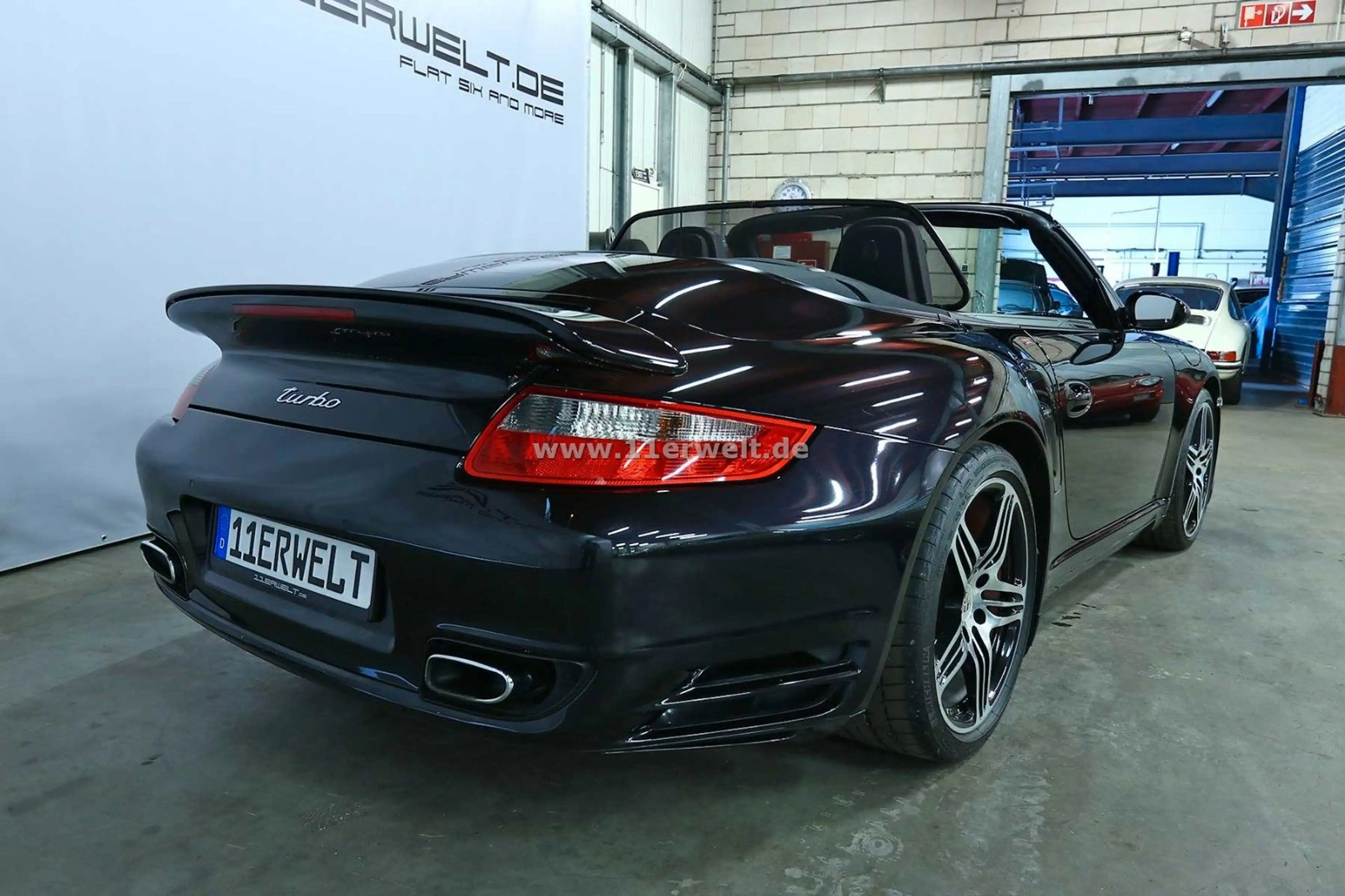 Porsche 997 Turbo — photo 15