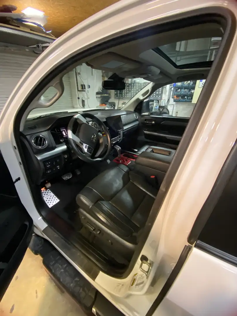 Toyota Tundra Platinum Weiß - 1