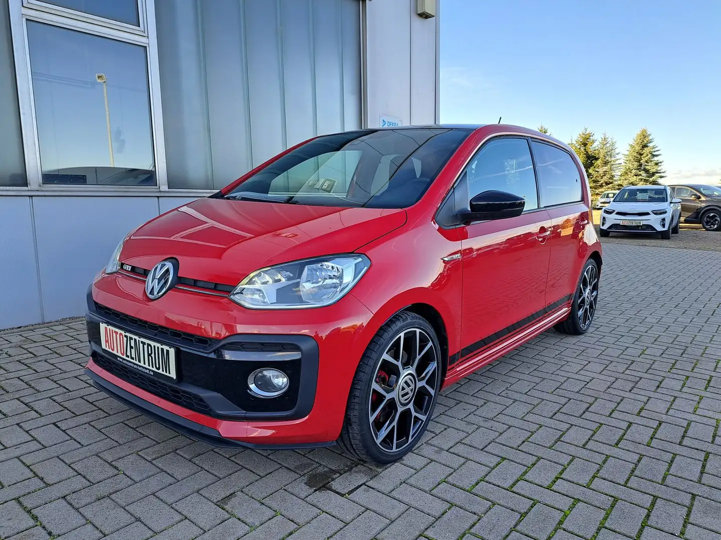 Volkswagen up! GTI BEATS-SOUND CLIMATRONIC KAMERA PANO-DACH Rouge - 1