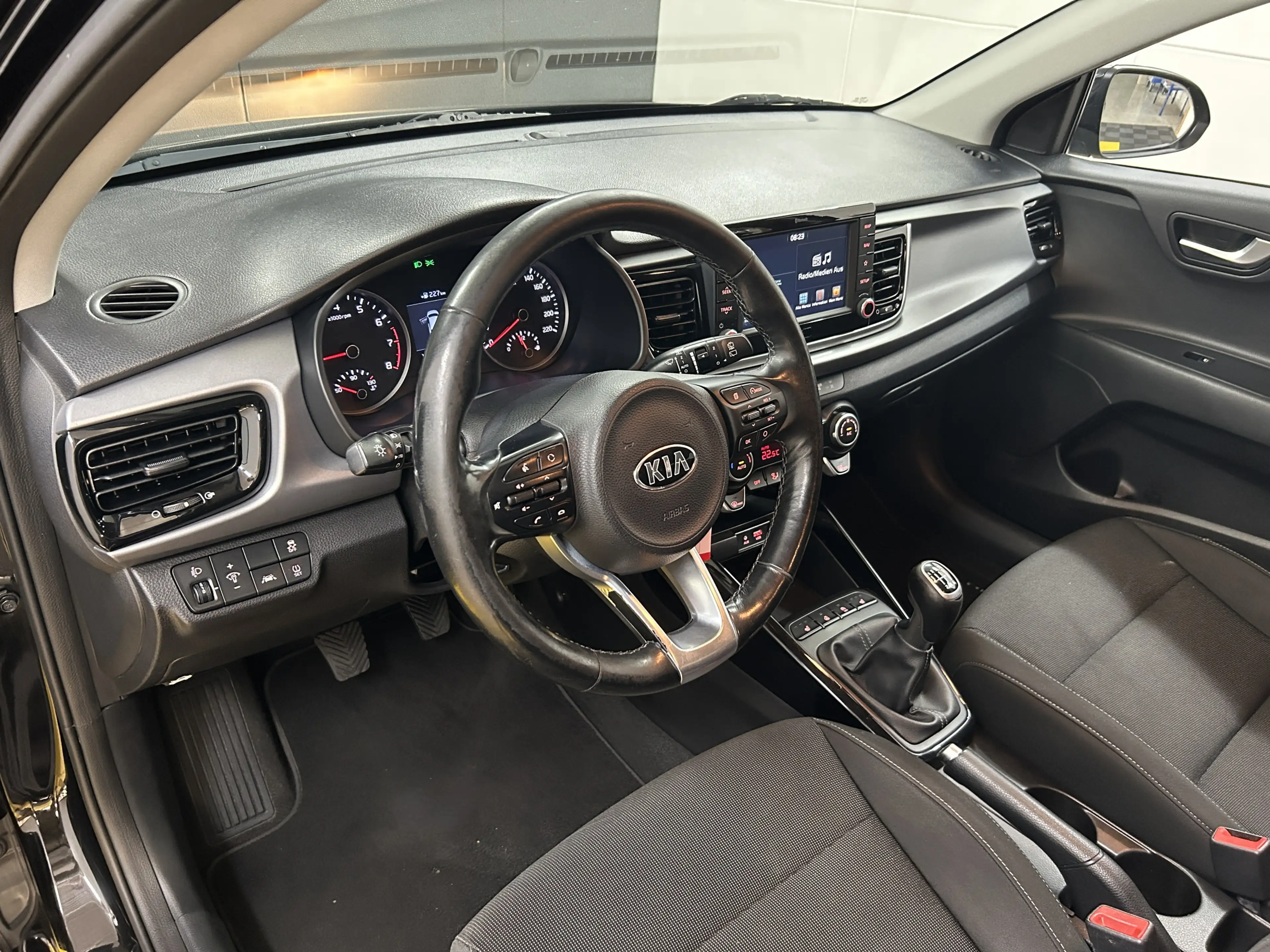 Kia Rio Dream Team Edition+Navi+Kam+Sitz+Lenkradhz — photo 8