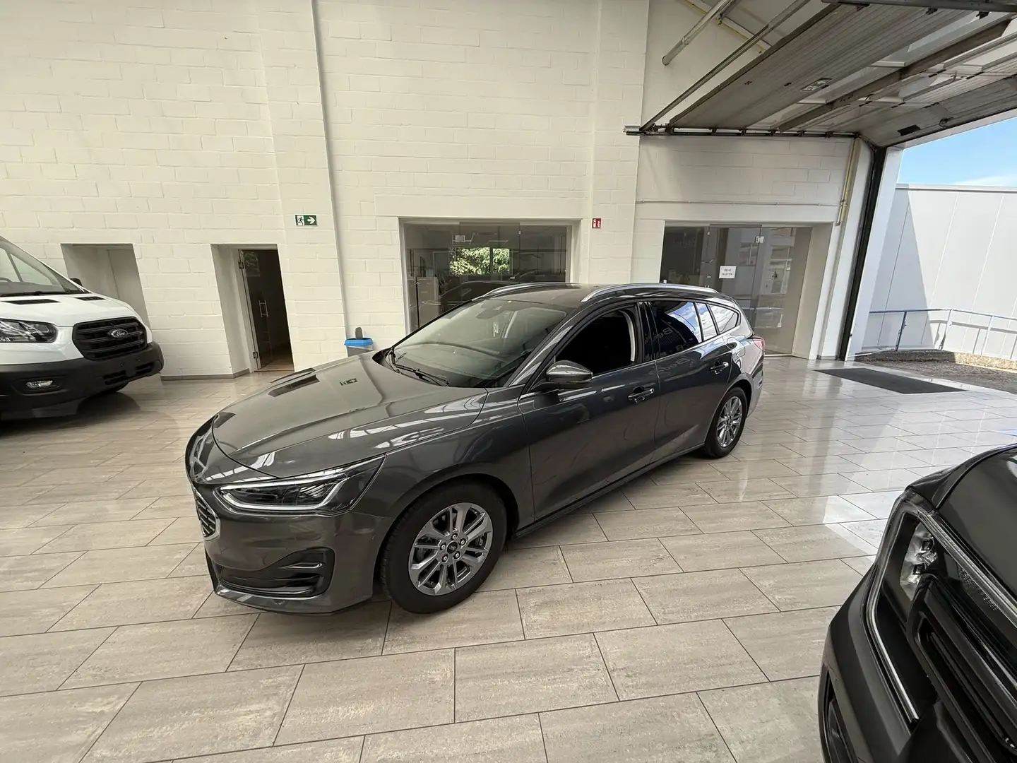 Ford Focus EcoBoost mHEV Titanium X AUT Gris - 2
