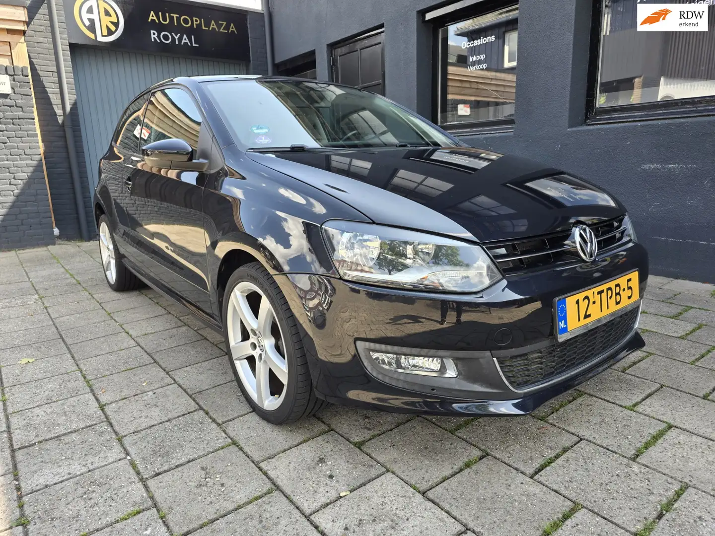 Volkswagen Polo 1.2 TSI BlueMotion Highline 1e eigennaar nap Zwart - 1