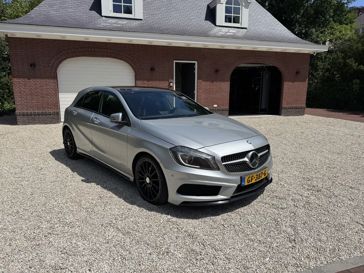 Mercedes-Benz A 180 Amg Grijs - 1