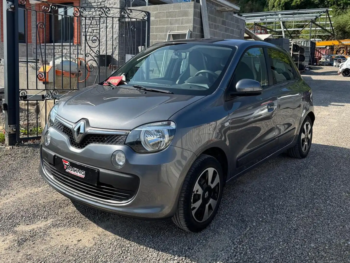 Renault Twingo Twingo 1.0i SCe Fashion Line S Grijs - 2