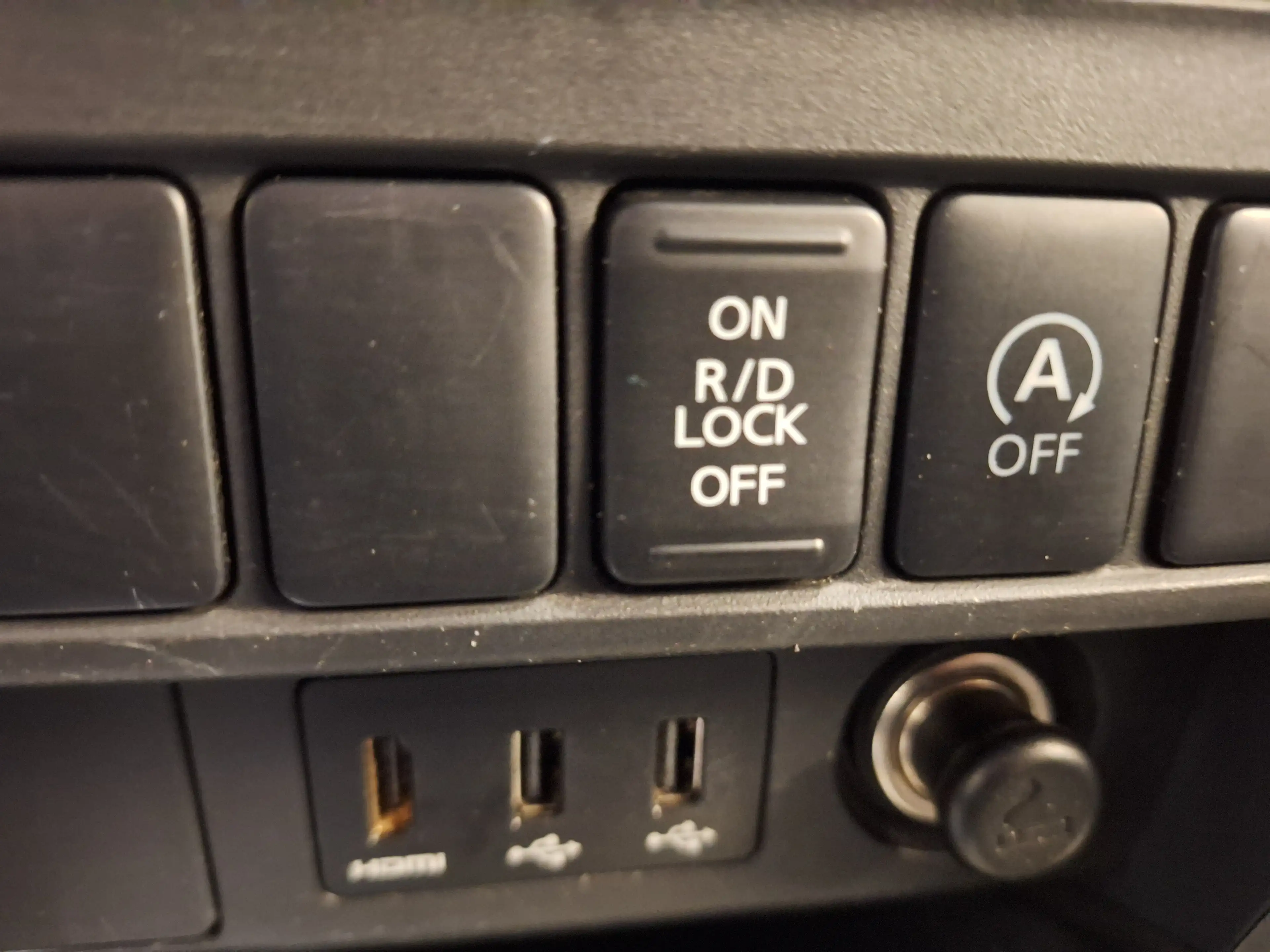 Mitsubishi L200 L 200 2.3 DI-D 4WD — photo 13